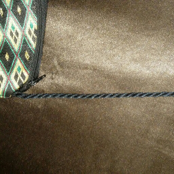 Black Velvet Pouch - Picture 2 of 4